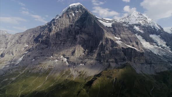 Mannlichen and Kleine Scheidegg View of EigerSwitzerland  alt