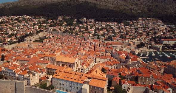 4 K Dubrovnik Aerial alt