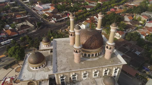 Mosque in Indonesia alt