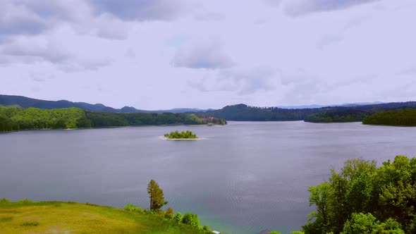 Solina lake in Bieszczady mountains. alt