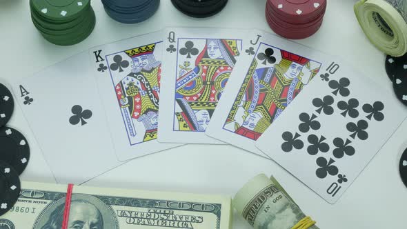 Clubs Royal Street Flush And Money In The Casino alt