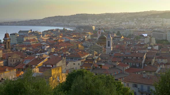 Panning Shot of a Sunset in the Old City of Nice, France alt