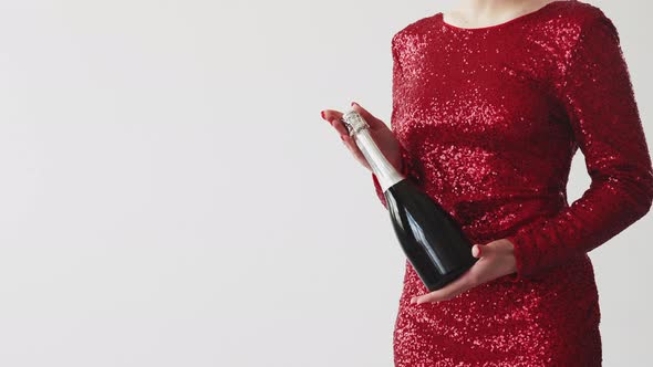 Holiday Drink Christmas Party Happy Celebration alt