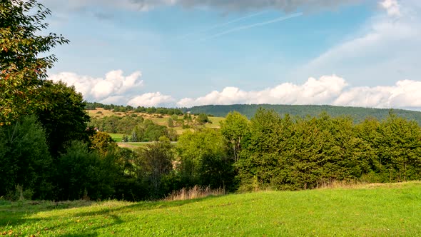 Clouds and shadow Moving. alt