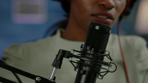 Close Up of Famous Woman Recording a Vlog for Subscribers alt