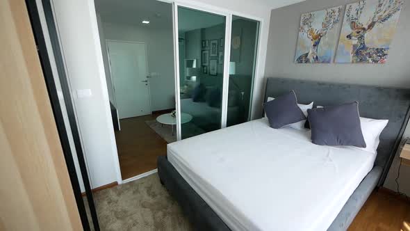 White and Grey Studio Bedroom Decoration alt