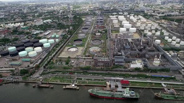 Industrial Concept, Aerial Above Oil Refinery Processing Plant 02 alt