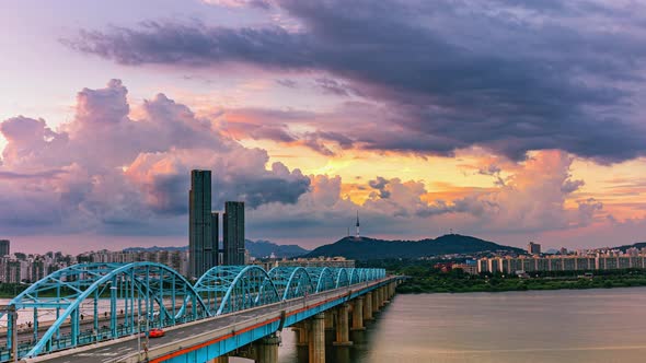 Dongjak Bridge in Seoul, South Korea 