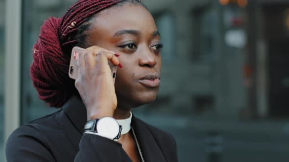 Portrait Angry Upset Agressive Powerful African American Business Woman Female Leader Boss Girl alt