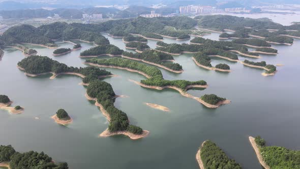 Aerial View of Thousand Island Lake alt