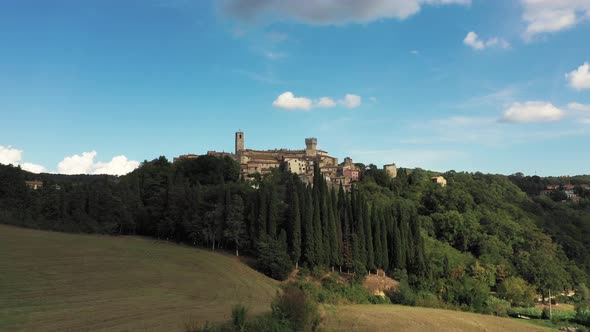 6257 Aerial, A Beautiful View On A Little Medieval Town In Tuscany, Italy On A Sunny Day