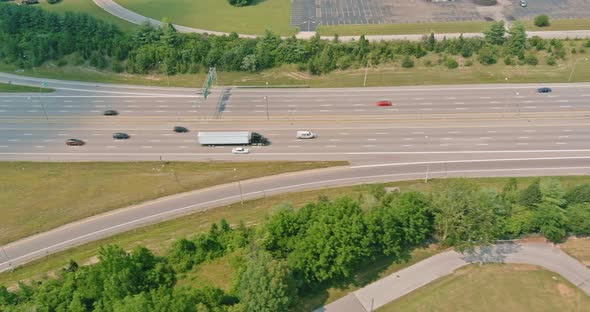 Highway US Interstate 70 Through the Scioto Woods Columbus Ohio USA of Aerial View alt