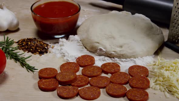Ingredients To Prepare A Home Made Pizza 23