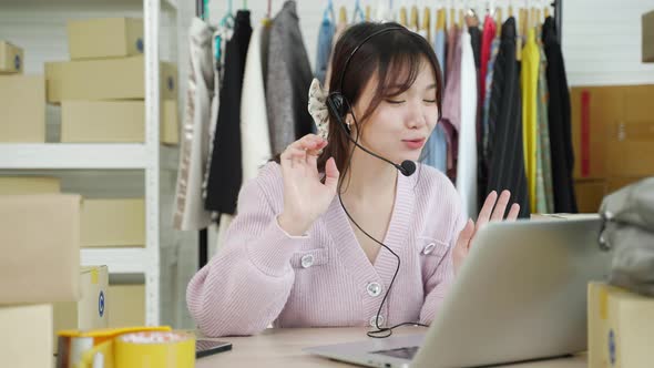 business online,POV Asian woman influencer seller broadcast live streaming