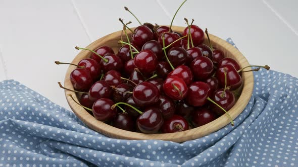 A Bowl of Fresh Washed Cherries alt
