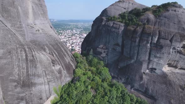 Flying near Aghios Nicholaos (St. Nicholas) Badovas Monastery - Meteora, Greece alt