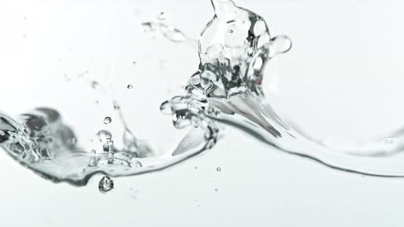 Water Wave in Super Slow Motion Shooted with High Speed Cinema Camera at 1000Fps alt