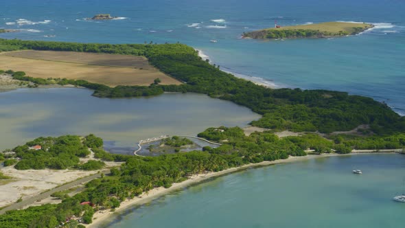 Aerial of beautiful island amidst sea, Caribbean alt