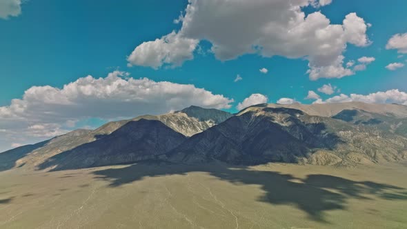 Aerial shot of some the mountains on the west side of the Sierra Nevada alt