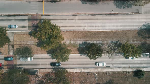 Landing at avenue in yucatan mexico with railroad at the middle alt