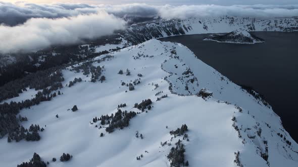 Drone footage of Crater Lake, Oregon, USA, Wizard Island in the middle alt