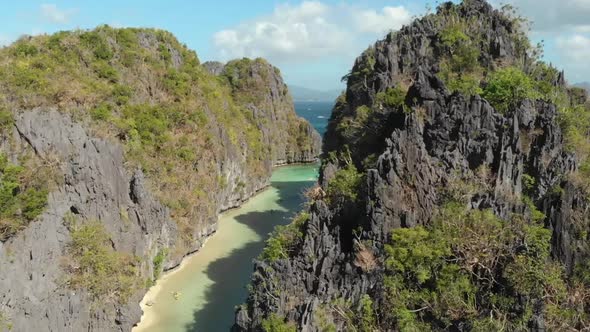 Aerial view of Big Lagoon with Kayaks, El Nido alt