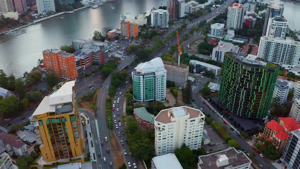 Aerial Drone Of Kangaroo Point Southern Suburbs And Brisbane CBD In Queensland, Australia. Aerial Sh alt