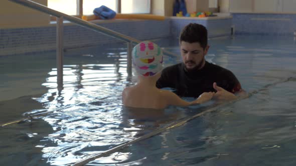 Therapy with exercising in water alt