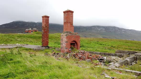 The Ruins of Lenan Head Fort at the North Coast of County Donegal Ireland alt