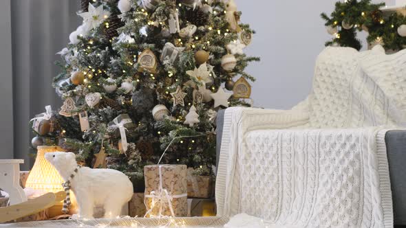 Christmas Tree Decorations Room