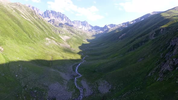 Alpine Tundra Valley alt