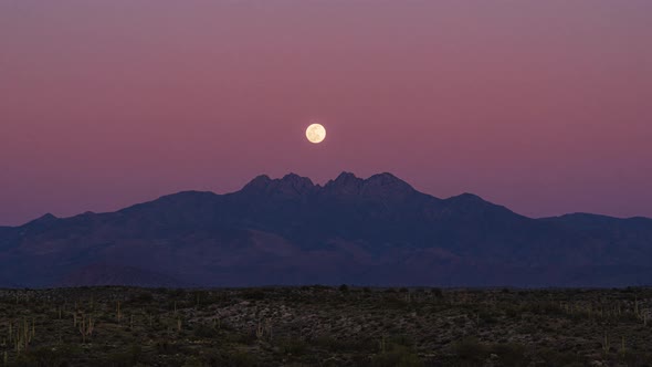 Time Lapse of the Full Moon Rising over Four Peaks