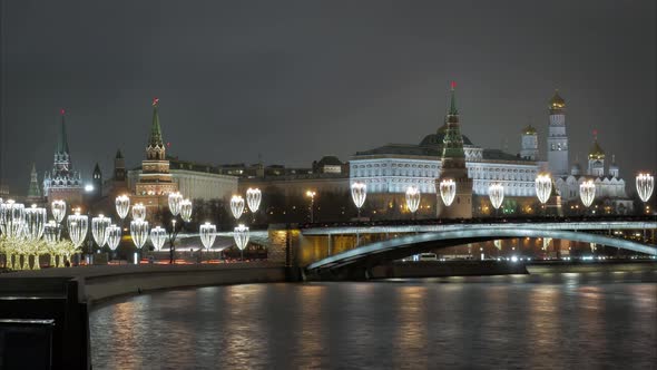 Timelapse. View of the Evening Moscow Kremlin. alt