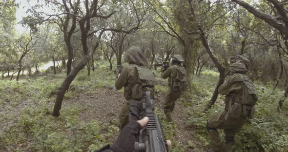 Weapon GoPro POV footage of a squad of Israeli commando soldiers during combat alt