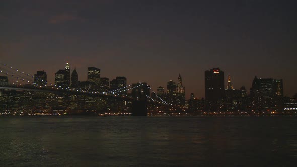 Pan Brooklyn Bridge by Night
