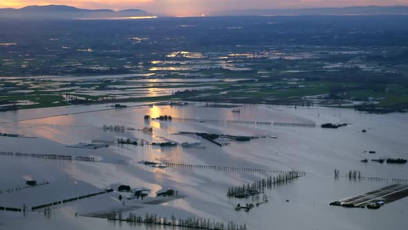 Drastic Climate Change Causing Catastrophic Floods in British Columbia alt