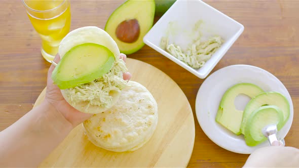 Arepas, Venezuelan dish made of corn flour alt