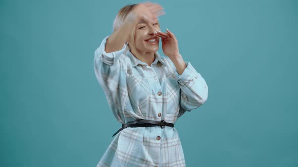 Cheerful and Hairy Young Woman Girl Putting Her Hand to Her Mouth Beautiful Young Blonde Blonde in alt