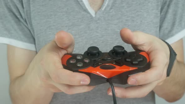 Guy Plays The Game Using The Gamepad
