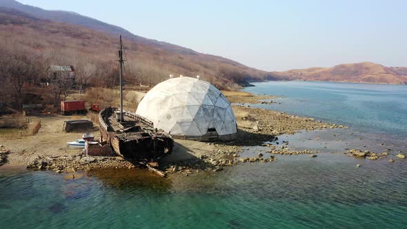 The Dome of the Abandoned Laboratorydolphinarium in Vityaz Bay alt