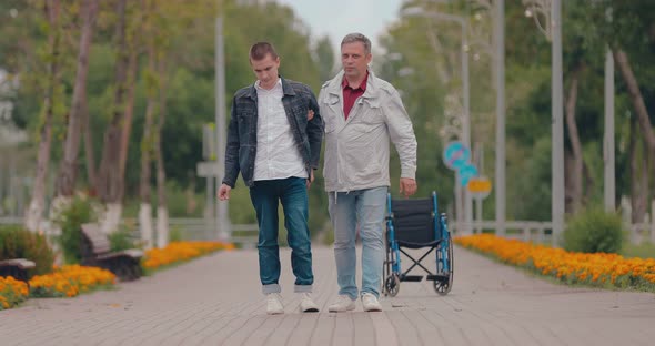 Dad Helps Disabled Son to Go Family Support