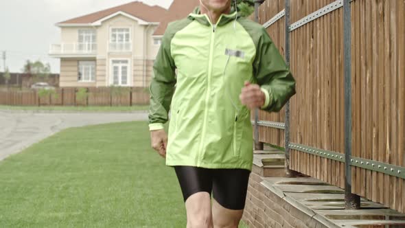 Elderly Athlete Jogging alt