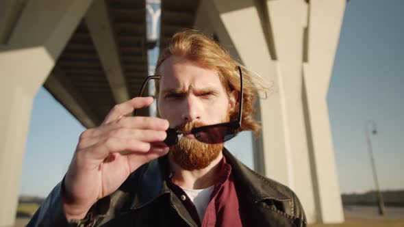 Portrait of Confident Ginger Man alt