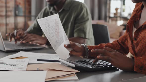 Calculating Finances alt