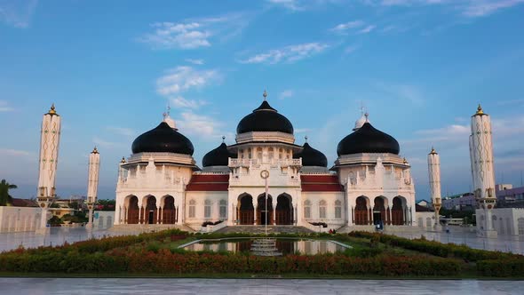 AH - Baiturrahman Mosque 01