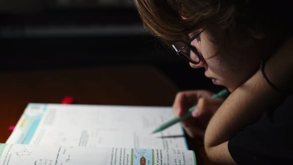 Young Girl Is Studying Physics 3