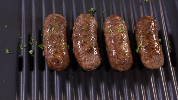 Garnish On Sausages alt