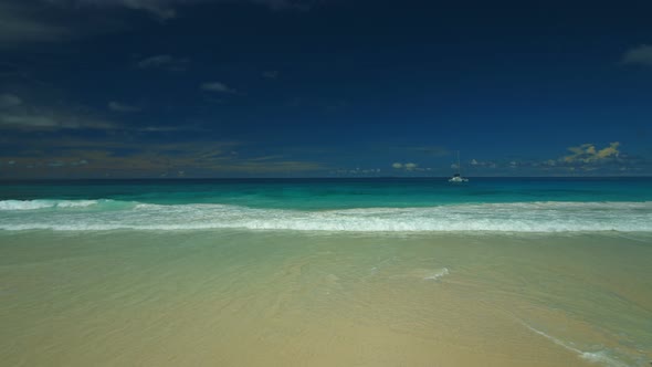 Waves on Shore Shot in 4K alt