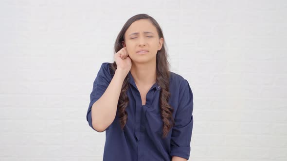 Indian girl apologizing alt