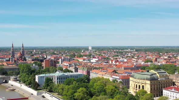 Cityscape of Szeged alt